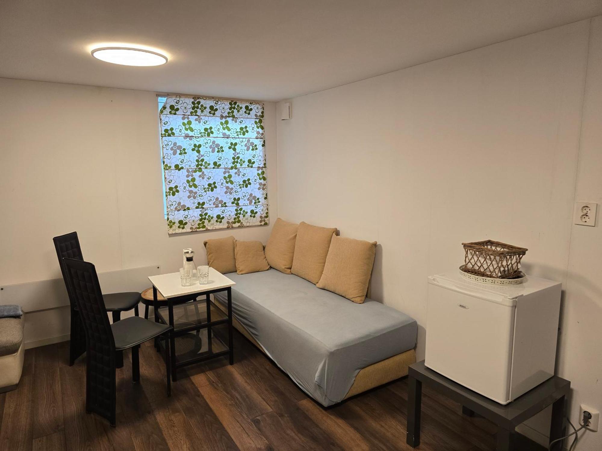 Beautiful 2 Rooms Apartment In Klofta,Near Oslo Airport& Oslo Esterno foto